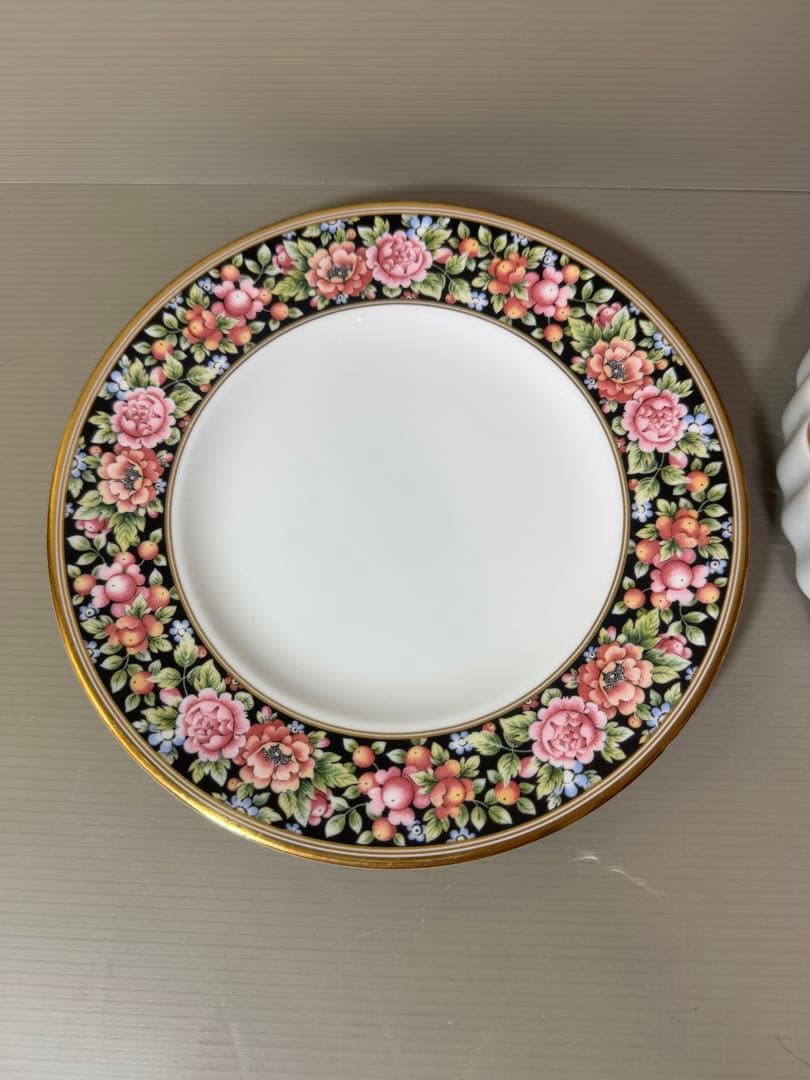 2763 ウェッジウッド皿1客　ロイヤルウースター皿1客　金彩