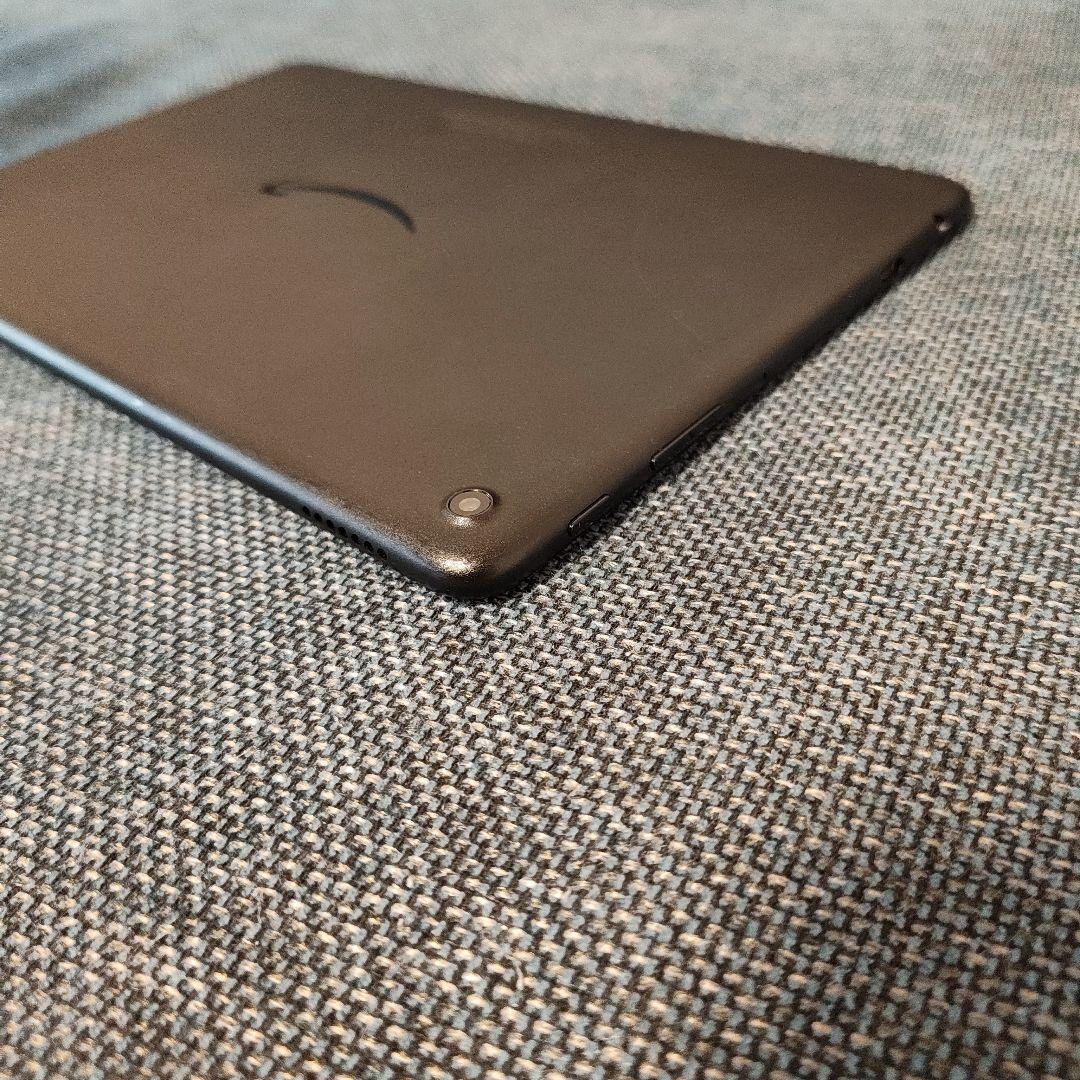 Fire HD 10 第13世代 32GB タブレット