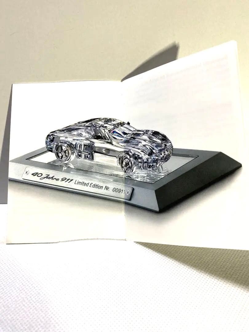スワロフスキー 「40 year 911 Limited Edition」