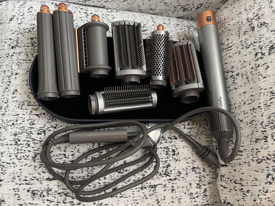 Dyson Airwrap ヘアスタイリングセット