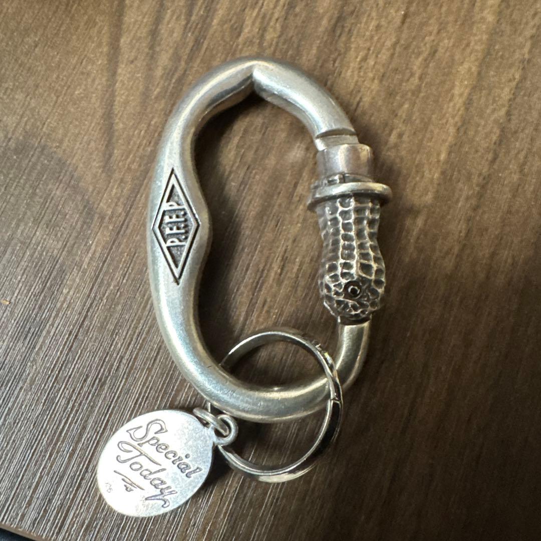 ピーナッツ&カンパニー