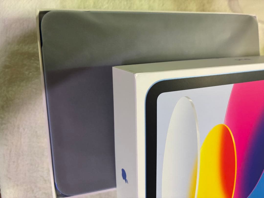 iPad(A16) 11世代　WIFIモデル　開封品　ブルー