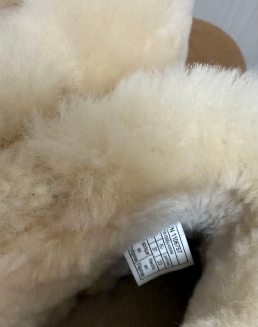 美品　アグ　UGG ブーツ　23cm レディース