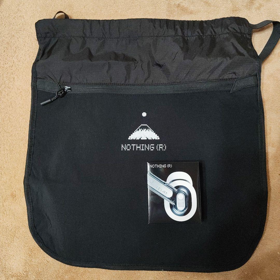 NOTHING　Ear(3)　ホワイト　ワイヤレスイヤホン　バッグパック付き