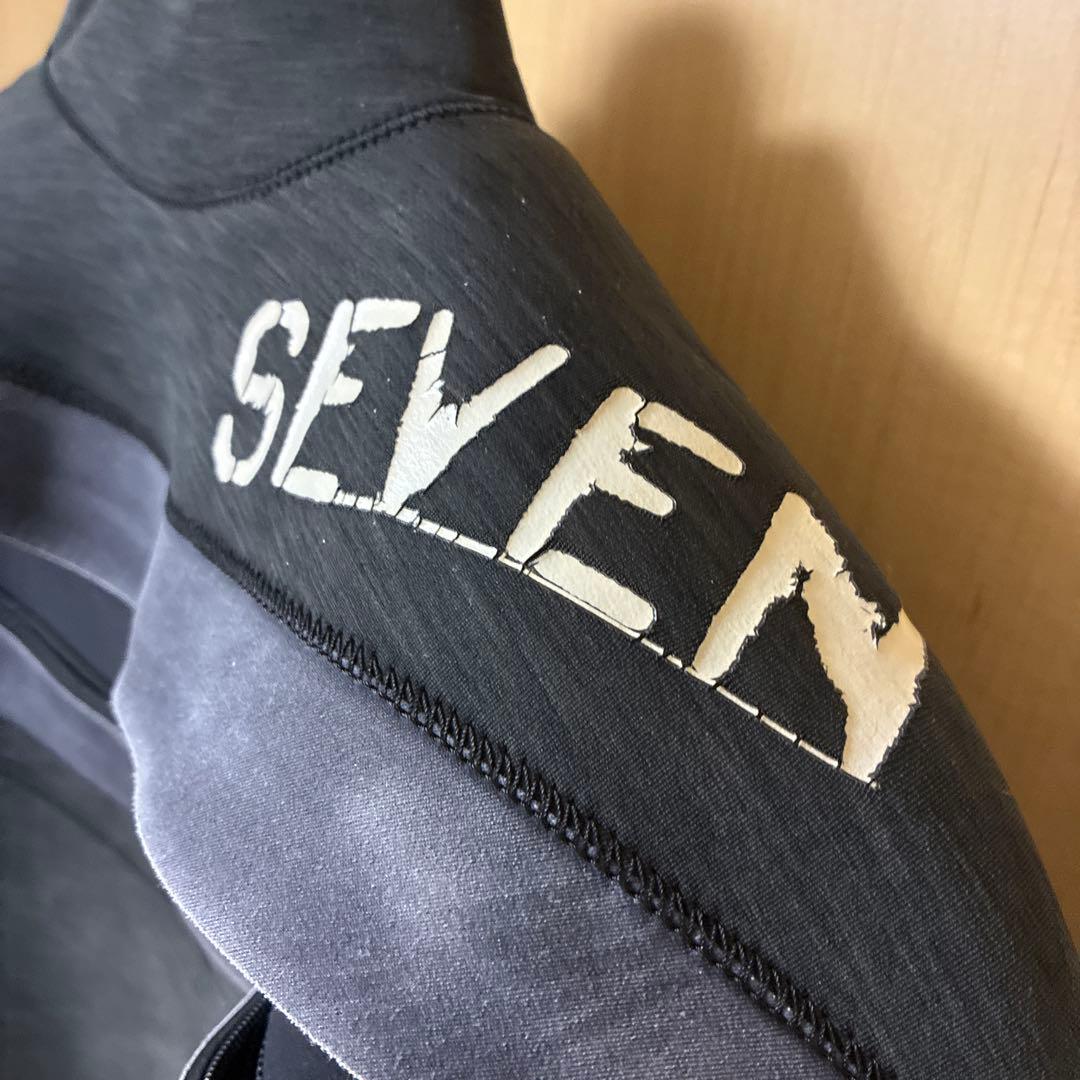 フルスーツ 3×3ミリ　ウエットスーツ