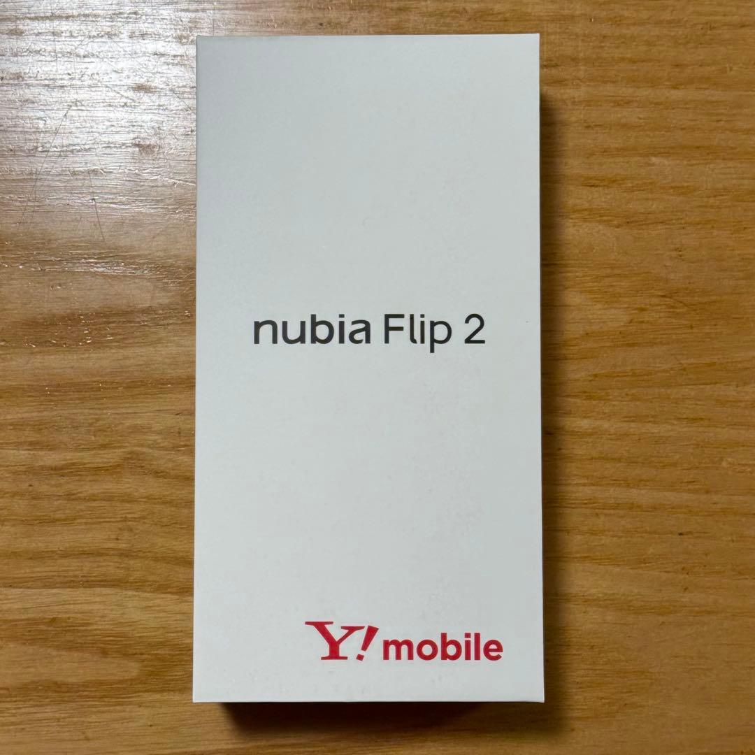 新品未開封 SIMフリー nubia Flip 2 A404ZT ホワイト
