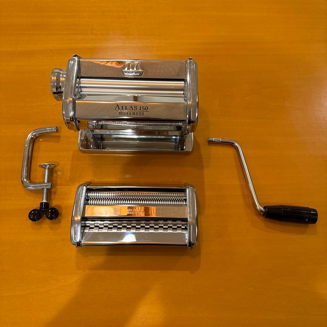 ATLAS 150 WELLNESS パスタ製造機