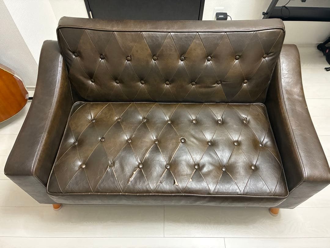 ブラウンレザー2人掛けソファ