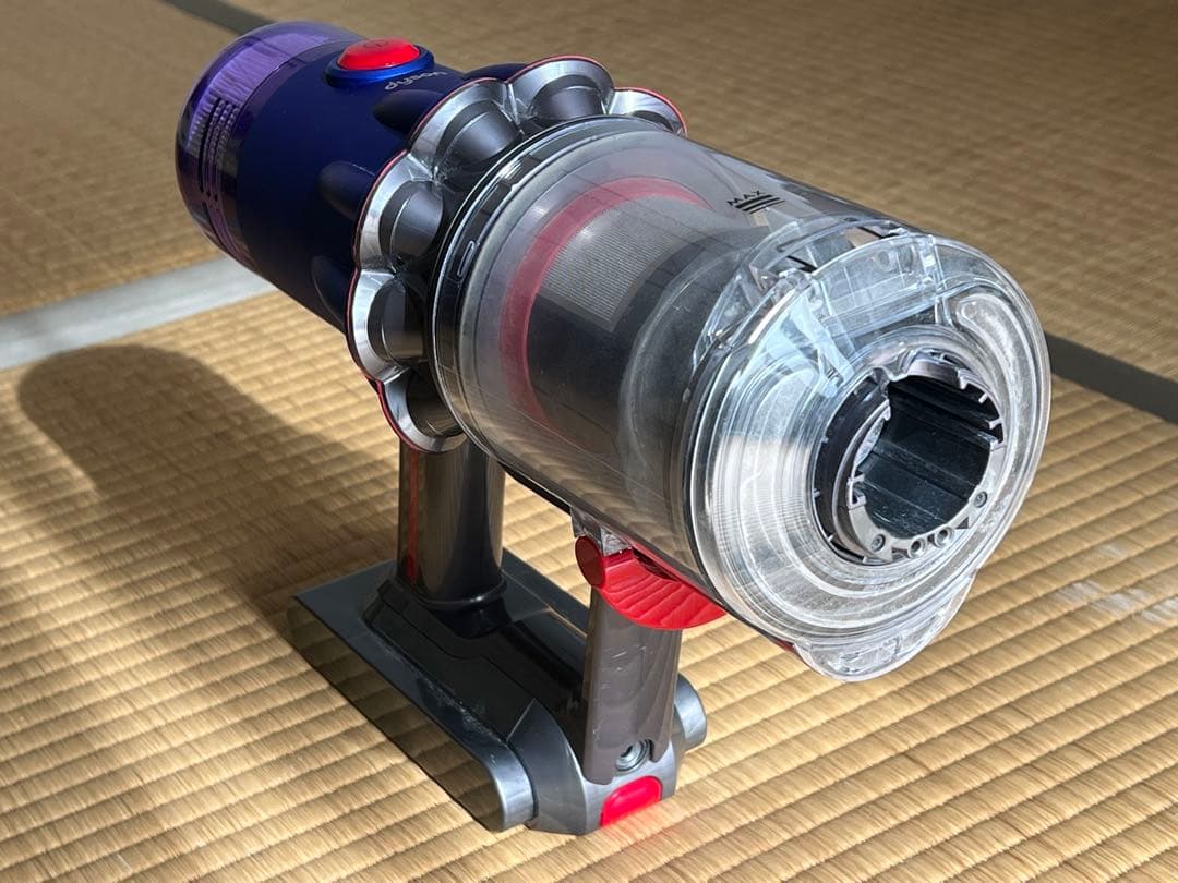 Dyson ハンディクリーナー コードレス　整備済み・動作確認済みです