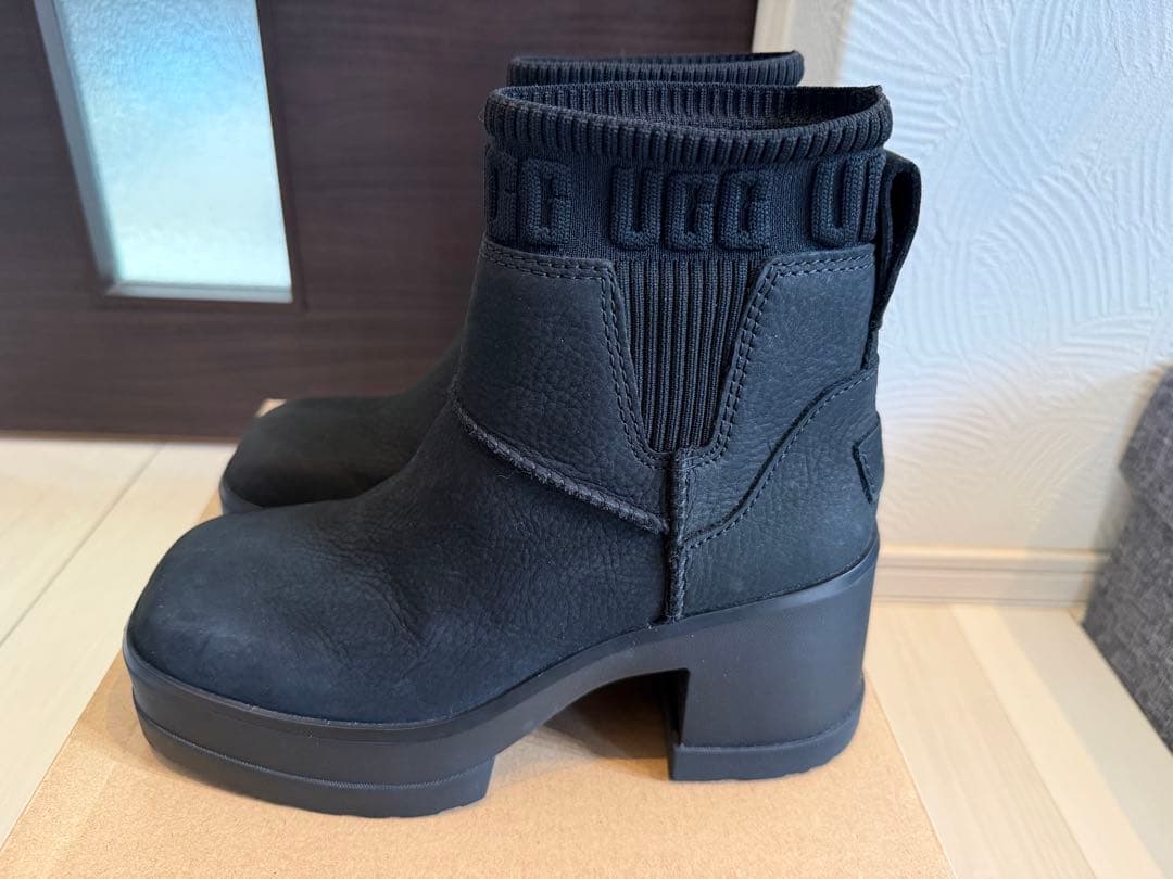 UGG モクシーチェルシー Moxy Chelsea