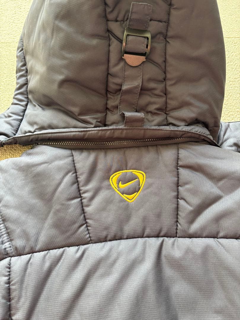 NIKE アーセナル　サッカー　中綿ベンチコート　アウター　ダウンパーカー