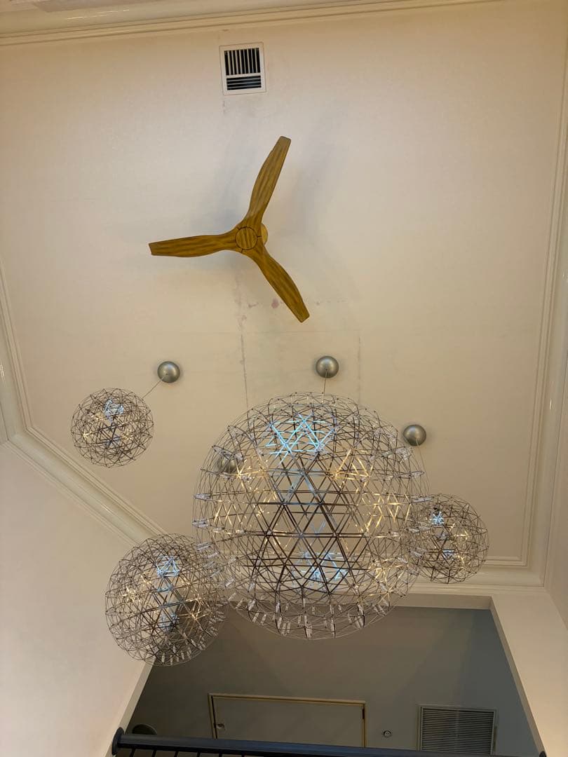 Moooi Raimond R61 レイモンド　中サイズ 直径約60cm