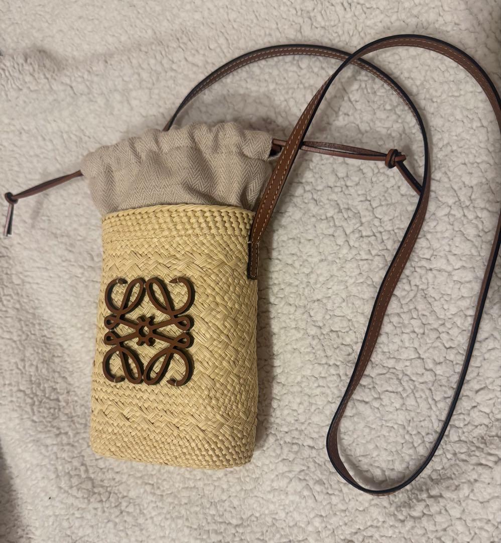 LOEWE スクエアポケット バッグ