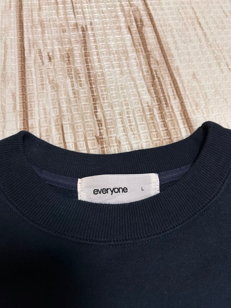 【美品】everyone classic crew neck sweat L