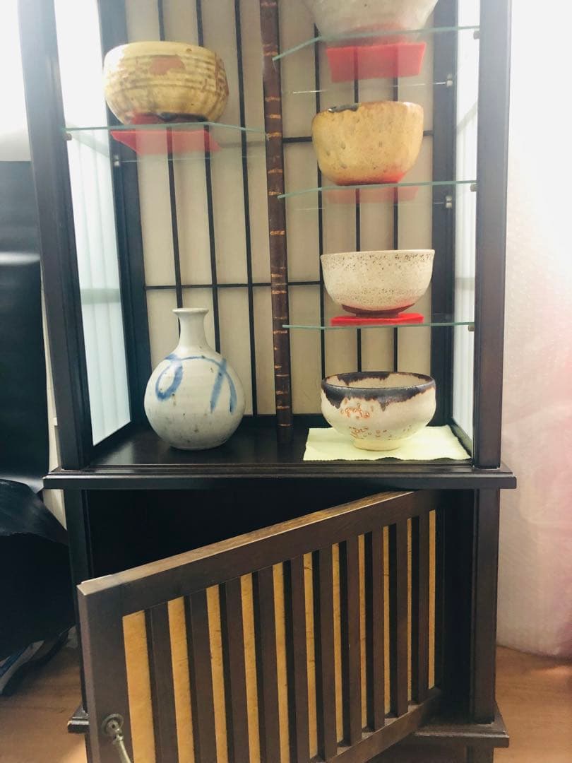 茶道を極める◼️蔵のお茶室に飾られていた、かなり可愛い抹茶専用の飾り棚、茶碗セット