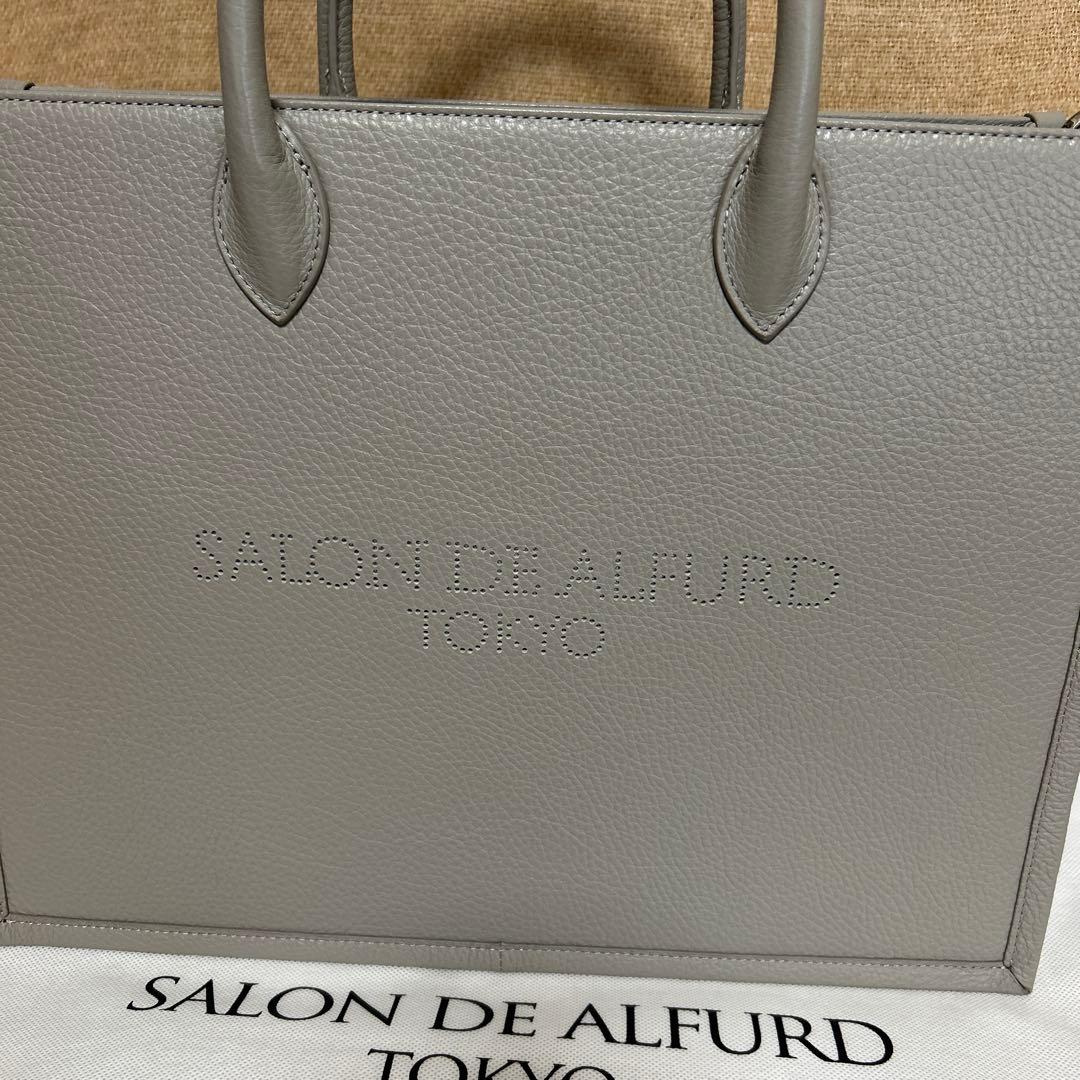 n*l様 超‼️最終値下げ希少 新品未使用サロンドアルファード