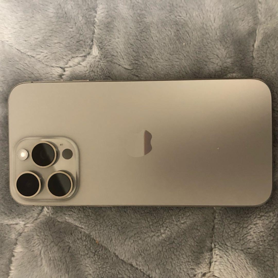 iPhone 15Pro Max ナチュラルチタニウム 512GB