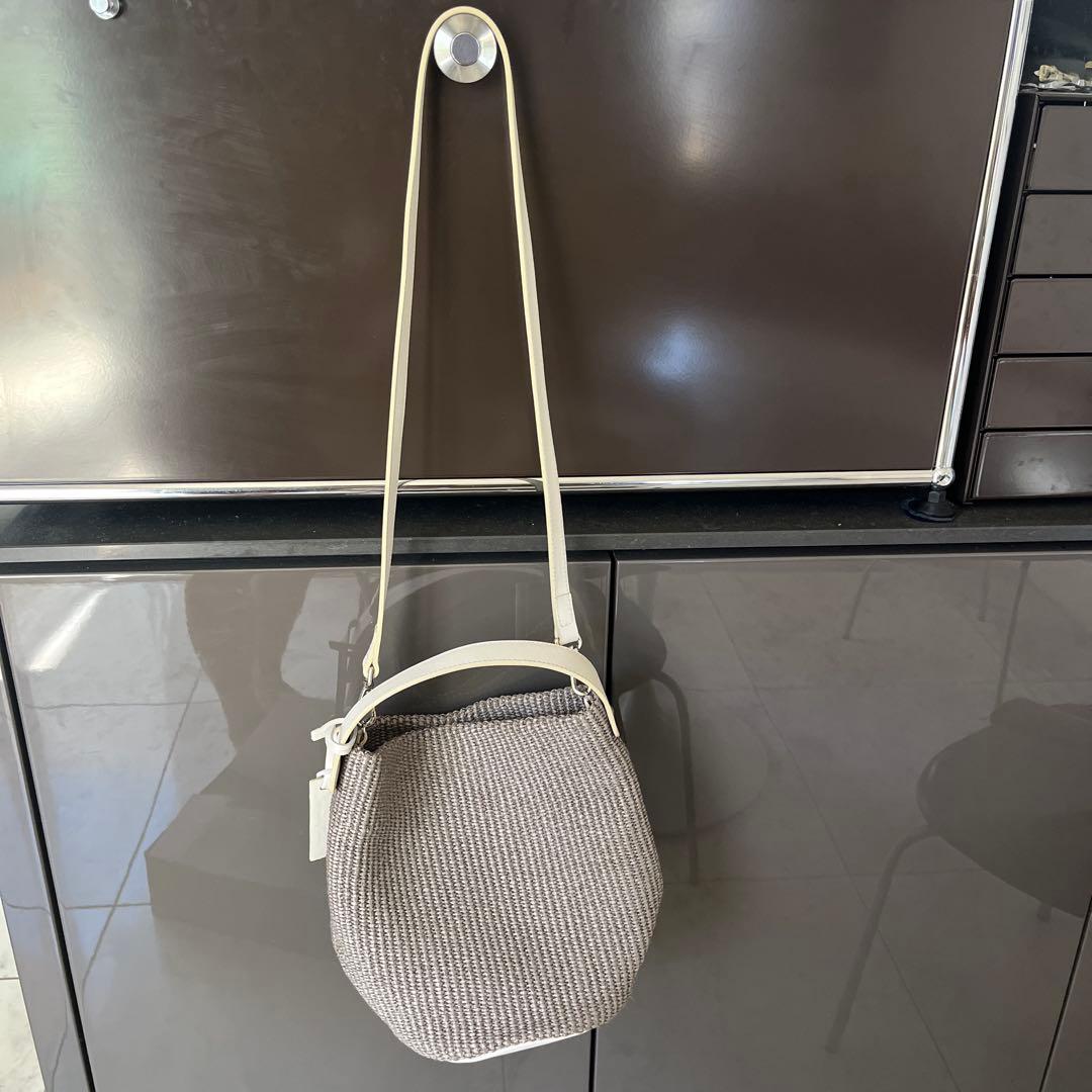 パ*ヤ様 MARCO MASI マルコマッシ巾着ショルダーバッグ ラフィア風×カ