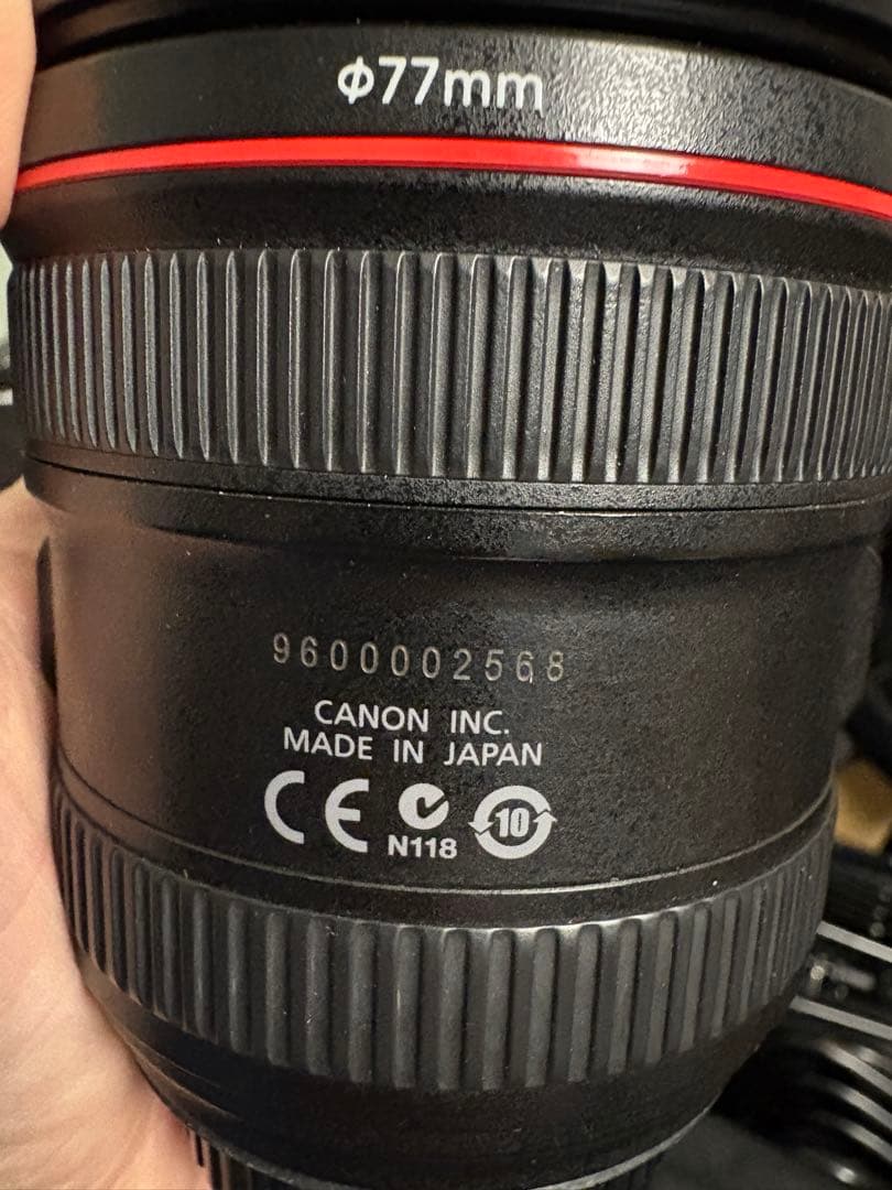 Canon EF 24-70mm f/4 IS USM ズームレンズ
