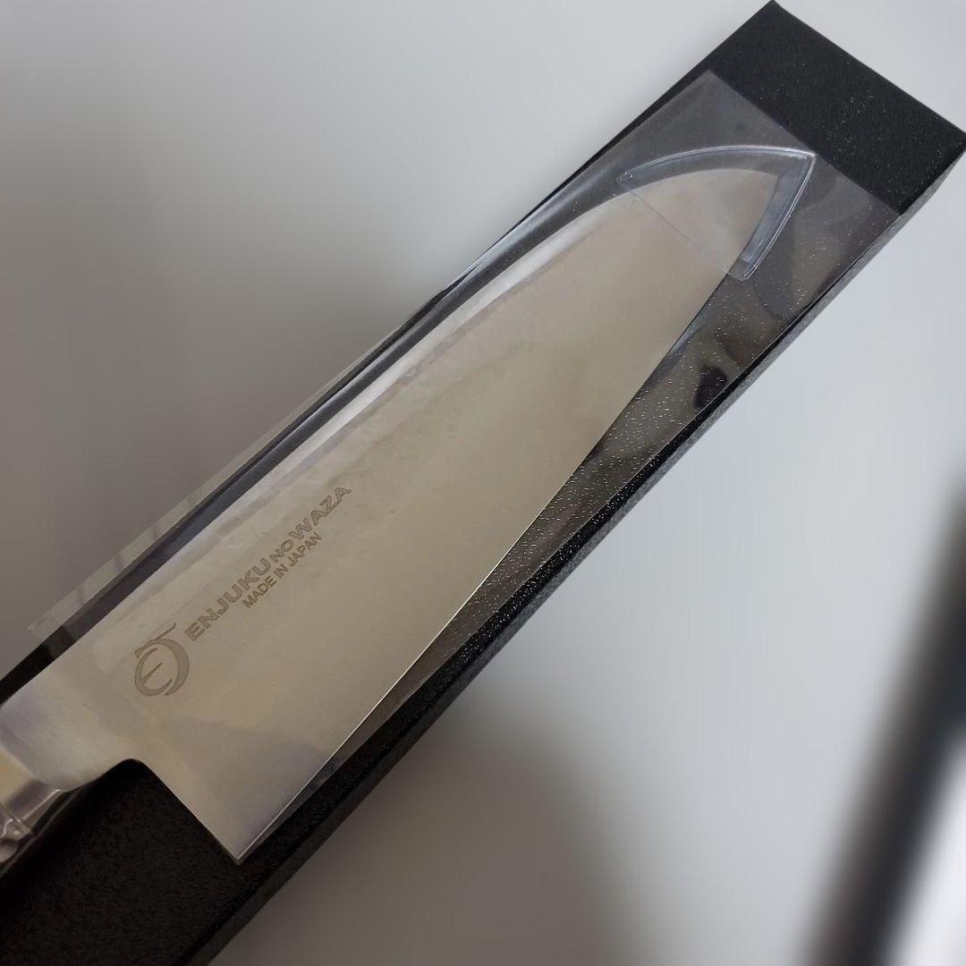 メルカエル　燕熟の技　　鎚目三徳包丁　18cm 新品未使用