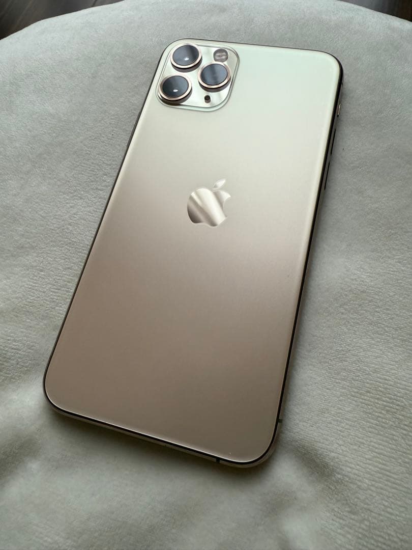 期間限定価格　美品Apple iPhone11 Proゴールド 本体　256GB