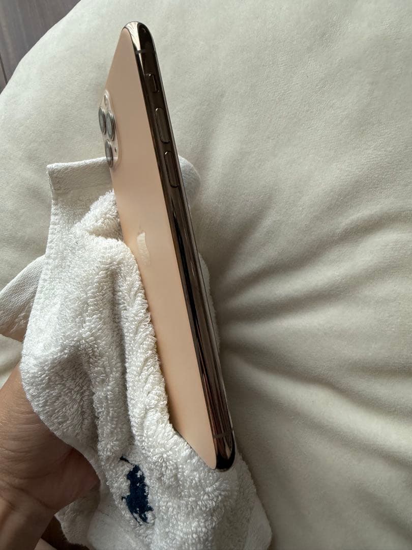 期間限定価格　美品Apple iPhone11 Proゴールド 本体　256GB