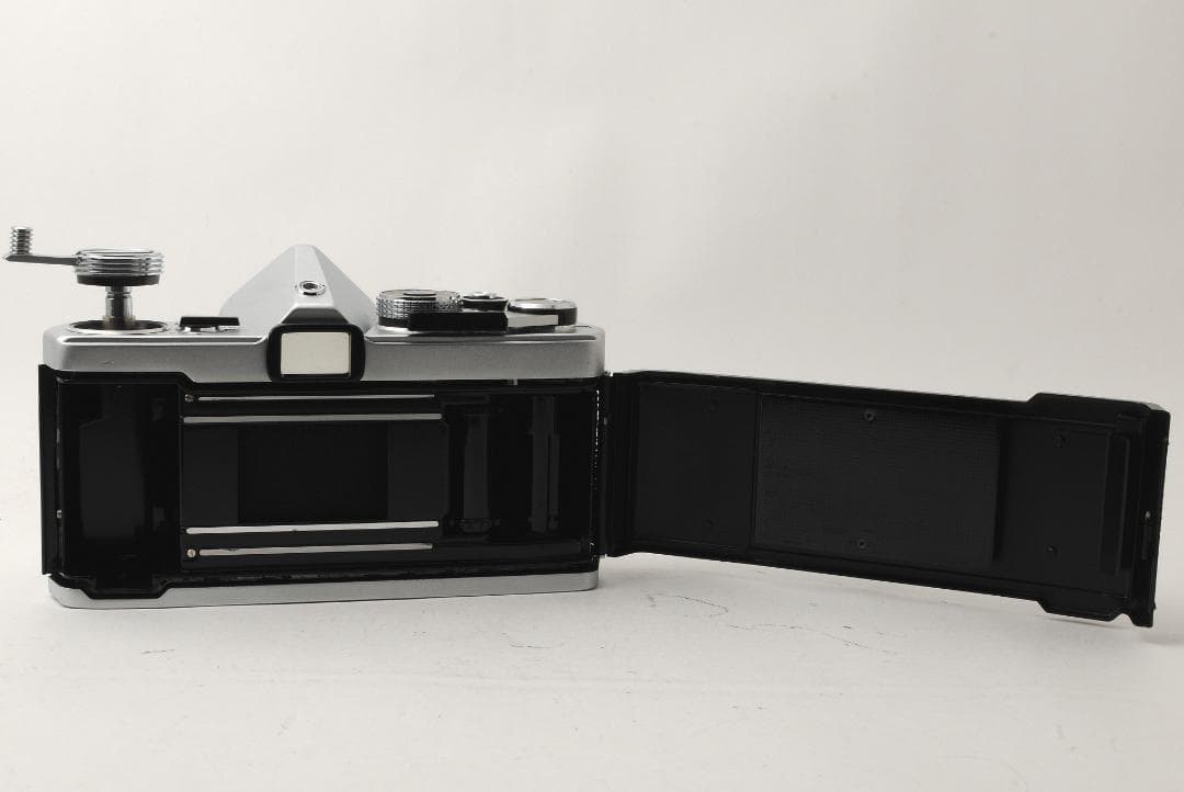 フィルムカメラ OLYMPUS OM-1 F.ZUIKO AUTO-S 50mm F/1.8