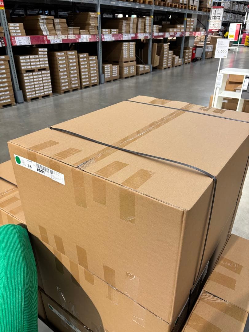 〔新品・未開封〕椅子 ディヴリンゲ ソファ 回転パーソナルチェア IKEA