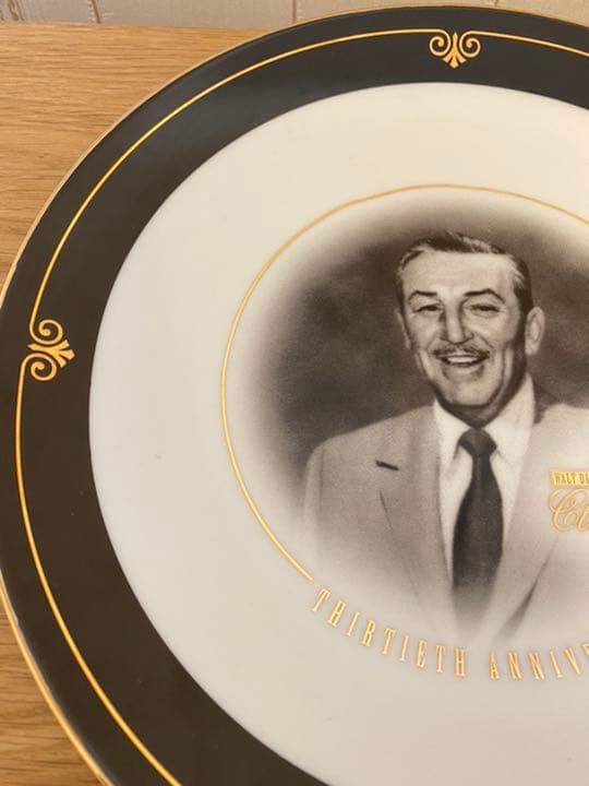 ☆希少　リミテッド　ディズニー　クラブ33 ウォルトディズニー　プレート　皿