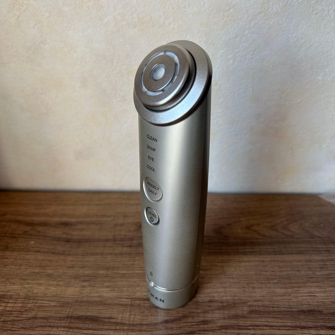 YAMAN フォトプラスシャイニーネオ　美顔器