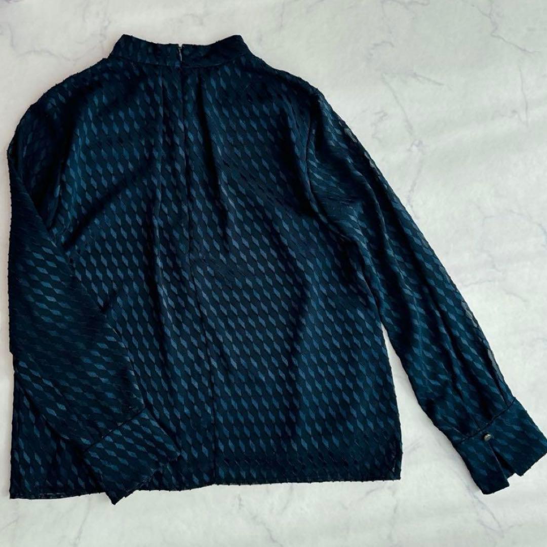 ピンキーアンドダイアン◆バイアスダイヤ柄カットジャカードブラウス　ブラック