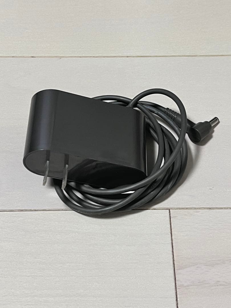 セット販売 dyson V10 スティッククリーナー 収納ドッグ付き