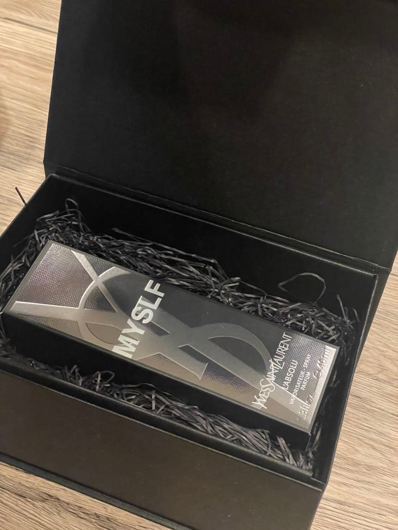 【たまご様】Yves Saint Laurent MYSLF オードパルファム