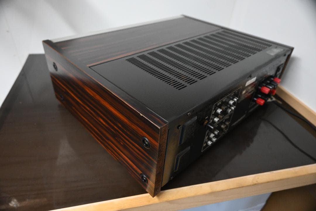 Ｓａｎｓｕｉ　ＡＵ－Ｄ６０７Ｆextra　【整備済み　動作品　美品】