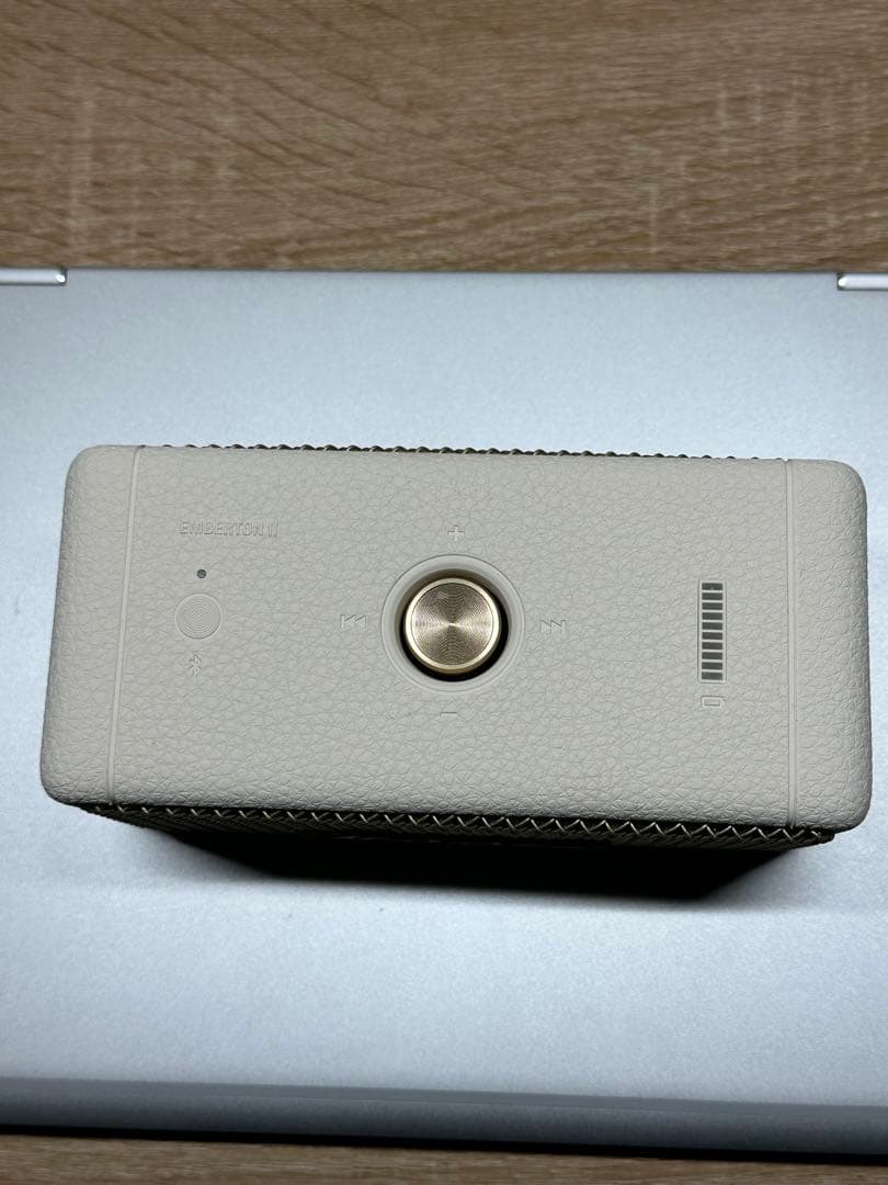 Marshall Emberton II クリーム