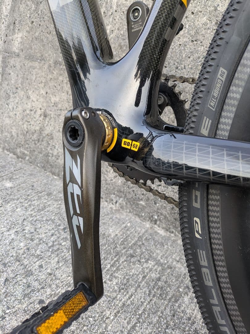 ＴＲＩ FOX カーボンフレーム 29インチ MTB