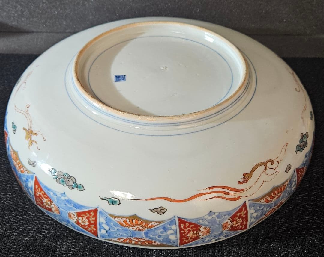 大名品❗】江戸時代　古伊万里　染錦　 唐草文に金彩色絵唐子図　31.2cm大鉢