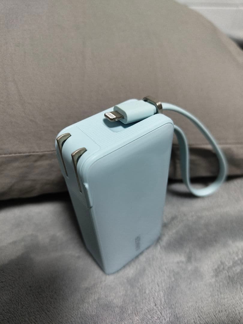 美品！おまけ多数 香港版 デュアルSIM Apple iPhone14Plus