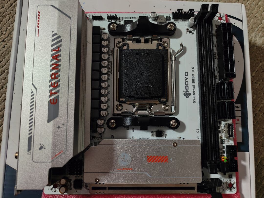 AM5 SOYO ETERNAL B650 ITX白マザーボード