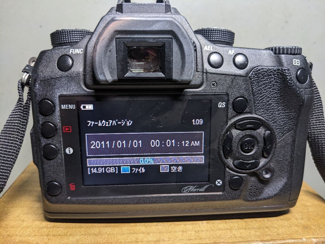 【ジャンク】SIGMA SD1 Merrill 本体+バッテリー +充電器