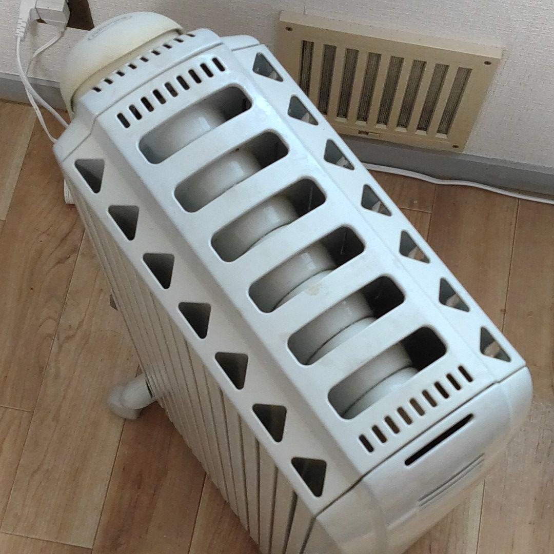 デロンギ オイルヒーター 1200W  D071249ECF