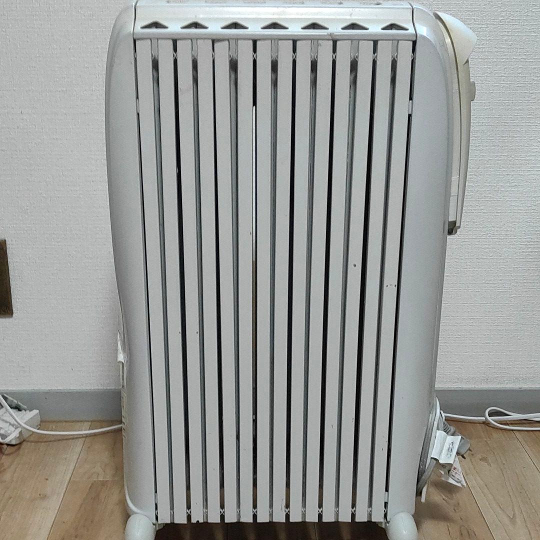 デロンギ オイルヒーター 1200W  D071249ECF
