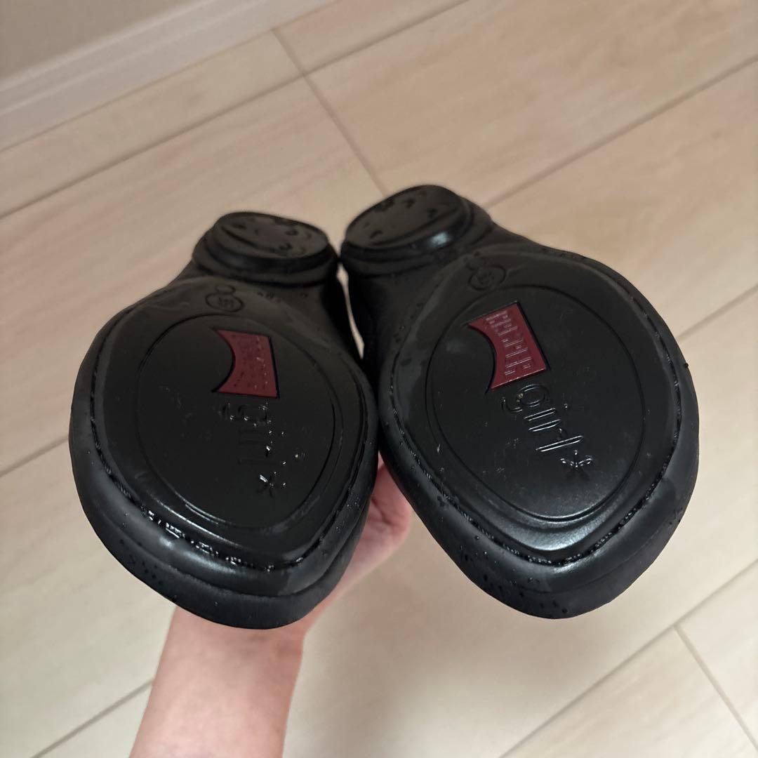 Camper ブラック フラットシューズ 35