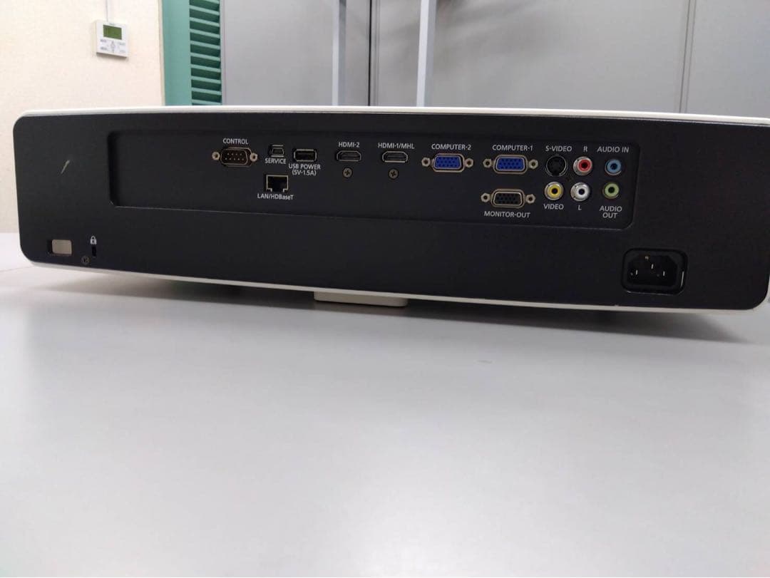 Canon LX-MW500 プロジェクター本体