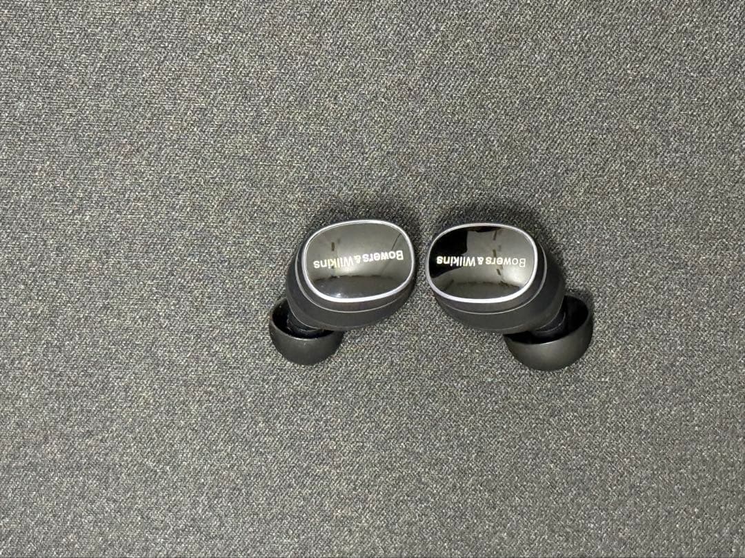 Bowers & Wilkins Pi8 アンスラサイト・ブラック