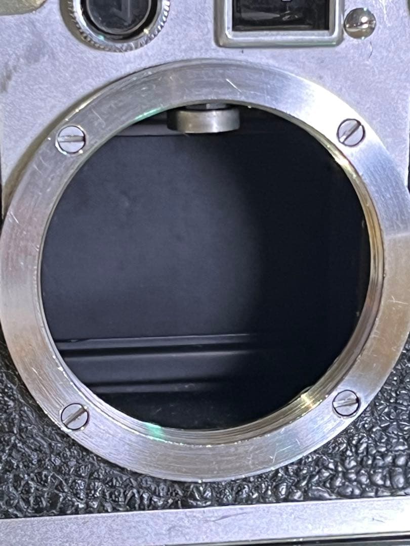 Leica Ⅲf×Industar-22｜歴史宿すバルナックライカ