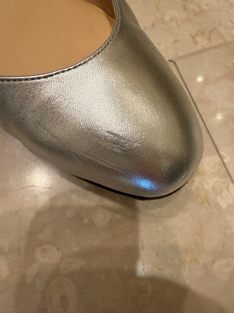 人気色❤︎FRANCESCO RUSSO シルバー フラットシューズ　37サイズ