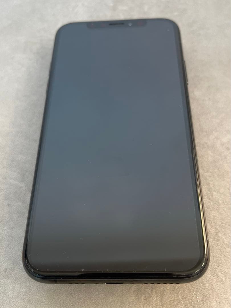 iPhone xsスペースグレイ　本体