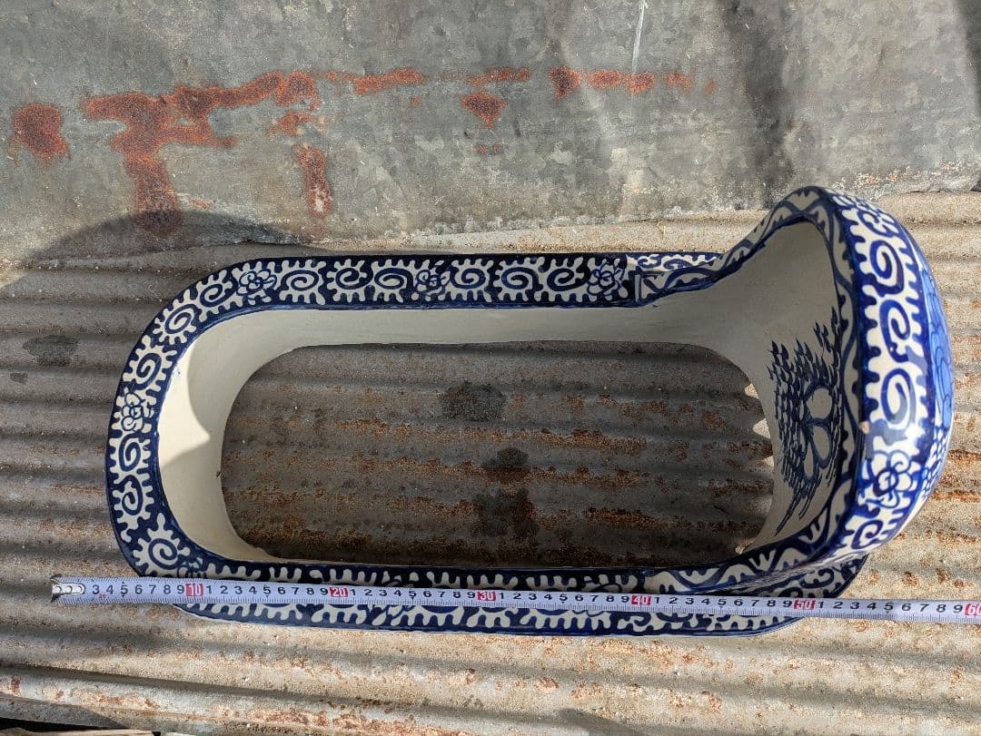 【交渉中】古便器　小便器　セット　青と白の花柄　古道具　アンティーク　伊万里焼