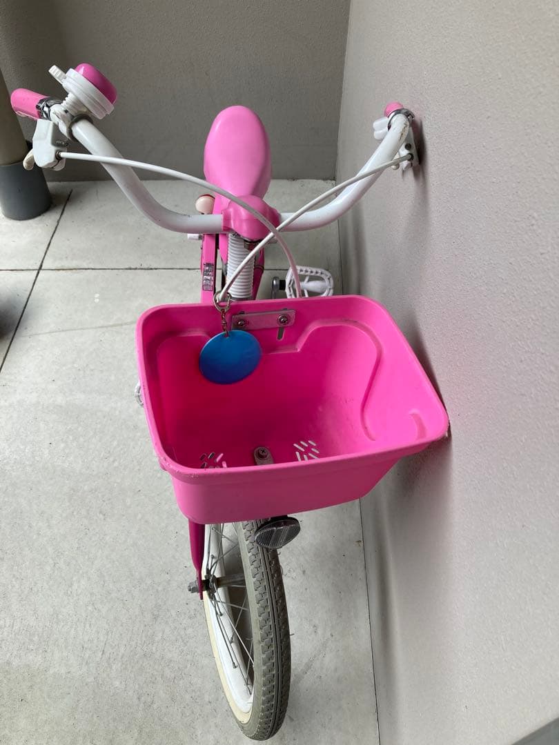 子供用自転車　16インチ　幼児用自転車 ピンク　イオンバイク